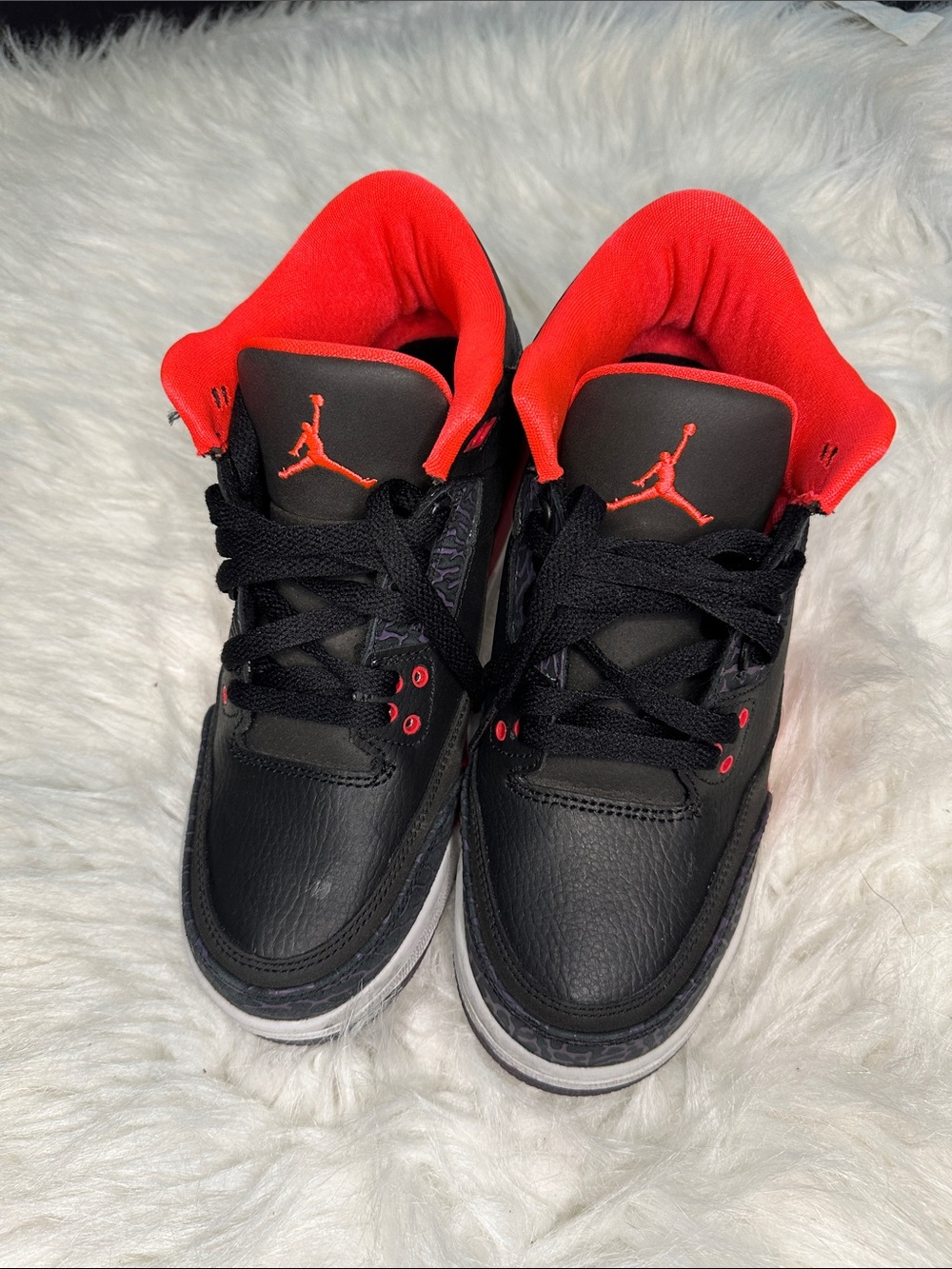 Kids Black and Red Air Jordan 3 Style Sneakers size 7y